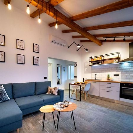 Novouredeni Apartman Marko Mundanije Zewnętrze zdjęcie